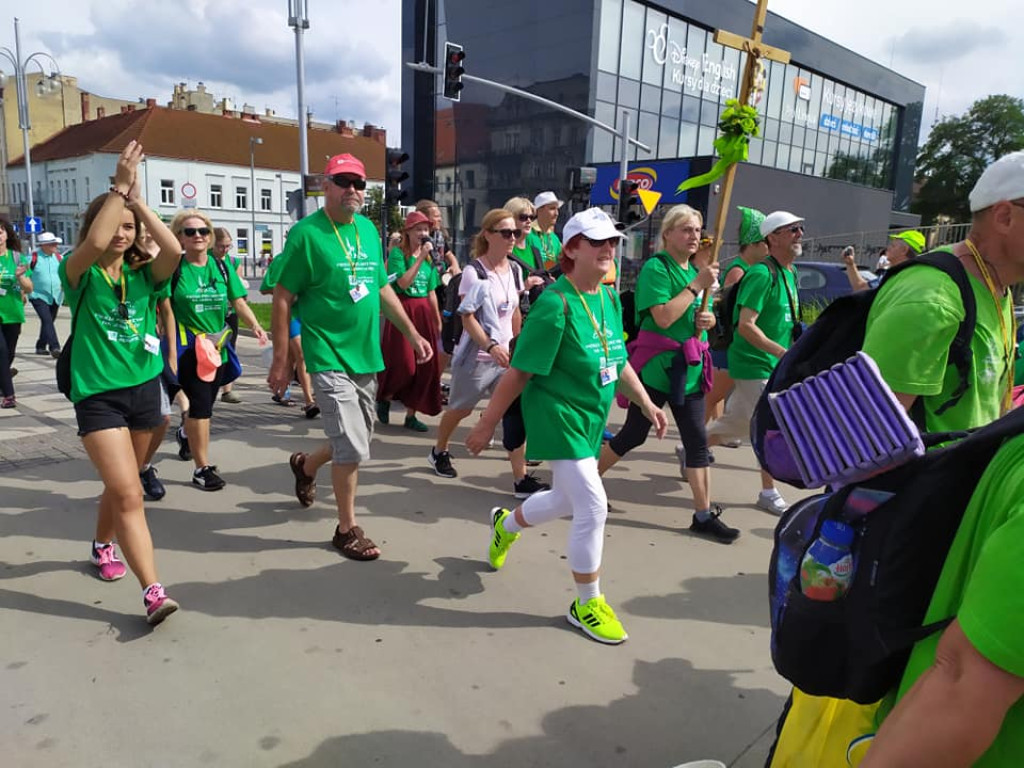 Pielgrzymi z Końskich dotarli do Maryi! [zdjęcia]