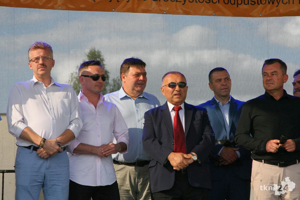 Gowarczów bawił się z grupą Maxel podczas festynu św. Rocha [fotorelacja]