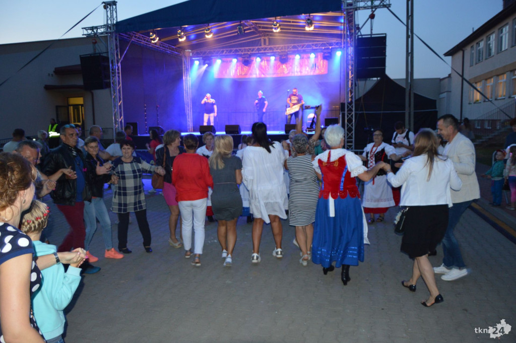 WIDEO: Festyn św. Rocha w Gowarczowie z grupą Maxel