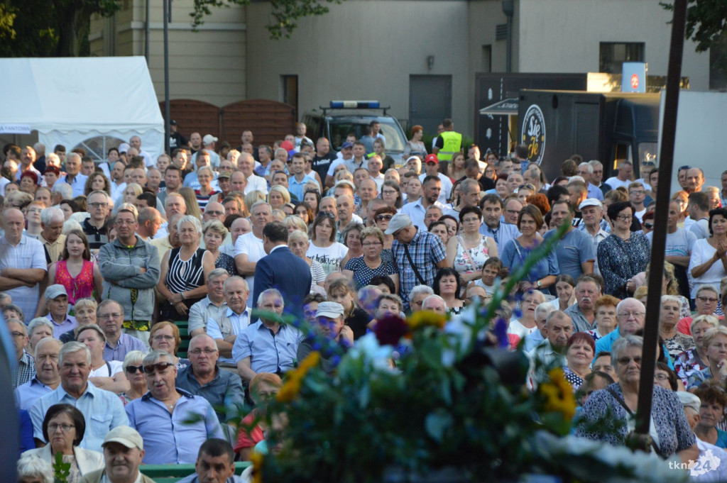 WIDEO: Niedziela na Dniach Końskich z Dańcem i Brathankami