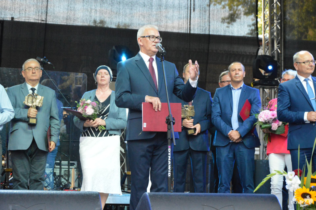 WIDEO: Niedziela na Dniach Końskich z Dańcem i Brathankami