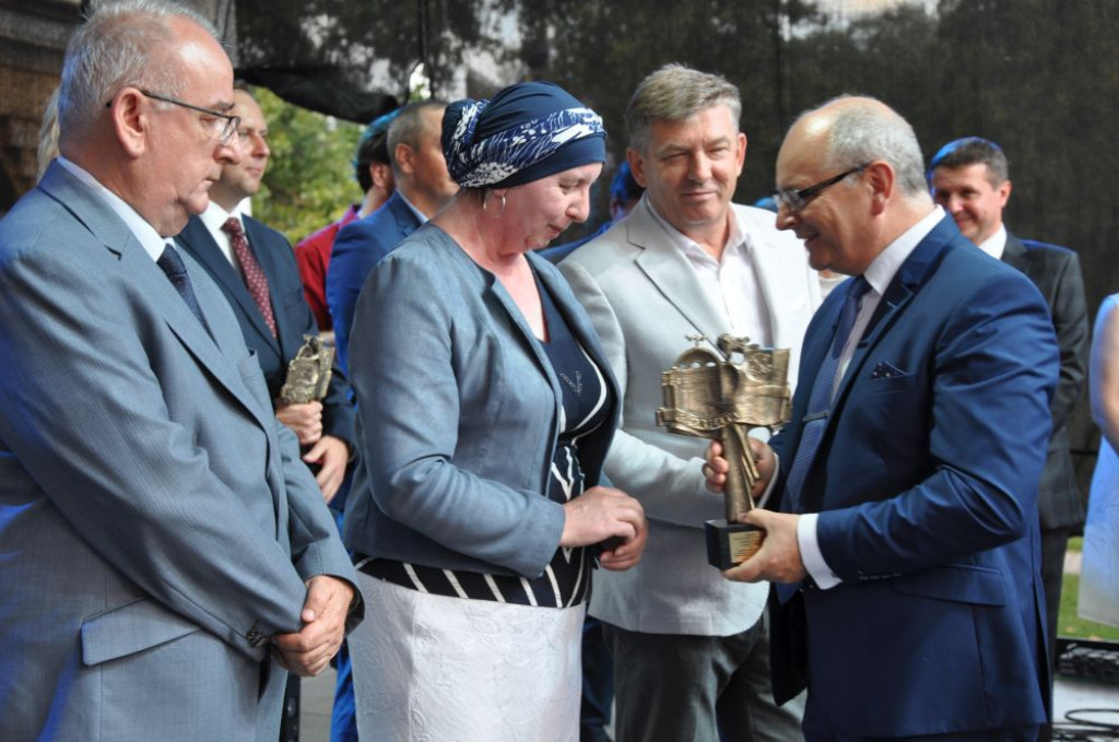 WIDEO: Najważniejsze nagrody gminy Końskie rozdane! Poznajcie laureatów!