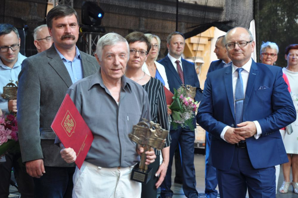 WIDEO: Najważniejsze nagrody gminy Końskie rozdane! Poznajcie laureatów!