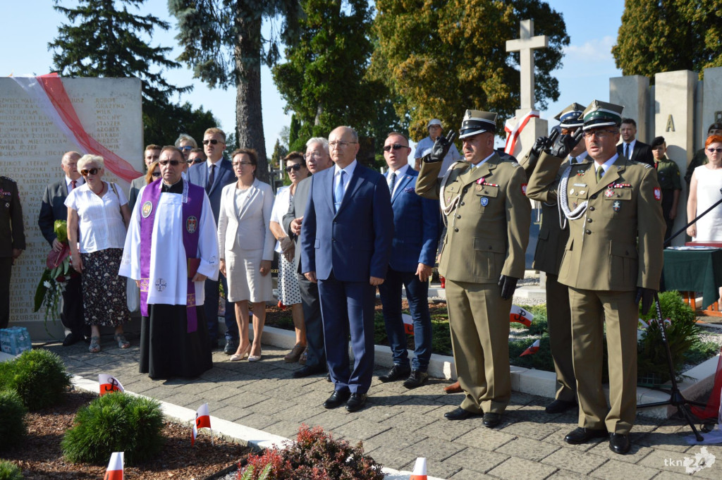 Konecki Wrzesień 2019: Sobota z apelem poległych i aktorem Andrzejem Młynarczykiem [fotogaleria]