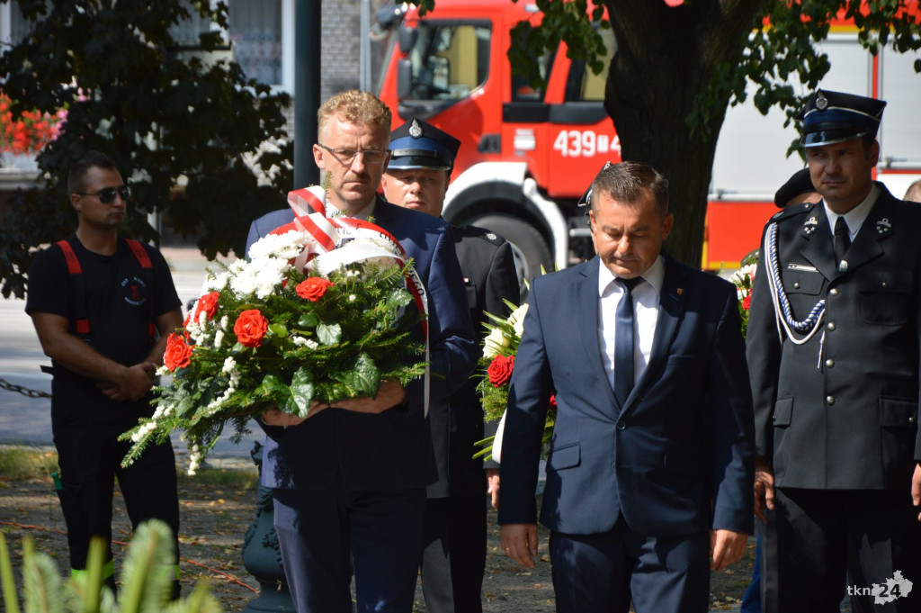 Radoszyce upamiętniły 75. rocznicę pacyfikacji miasta [zdjęcia]