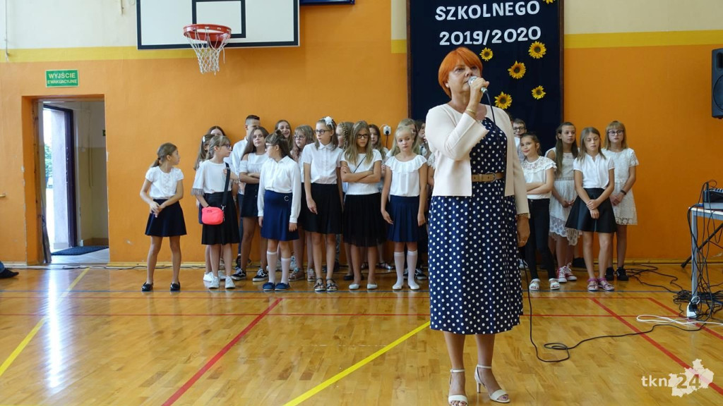 Pierwszy dzwonek zabrzmiał w koneckich szkołach! [wideo, zdjęcia]
