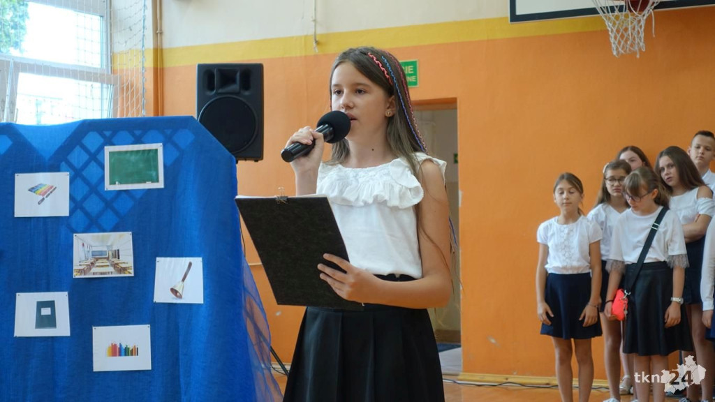 Pierwszy dzwonek zabrzmiał w koneckich szkołach! [wideo, zdjęcia]