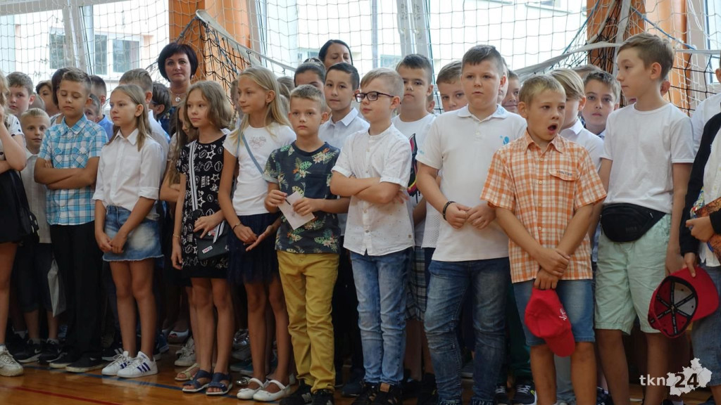 Pierwszy dzwonek zabrzmiał w koneckich szkołach! [wideo, zdjęcia]
