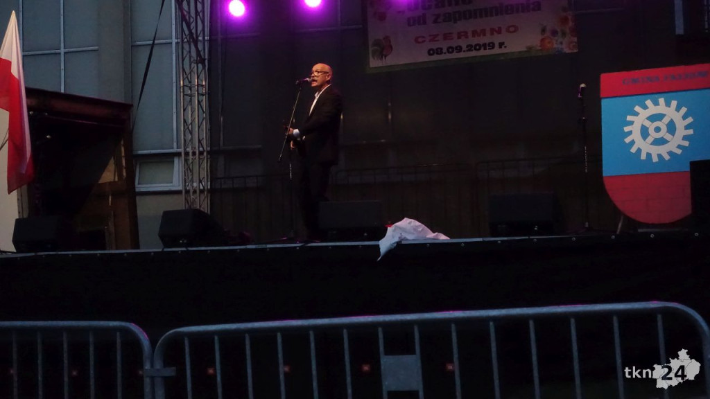 WIDEO: Festyn `Ocalić od zapomnienia w Czermnie`