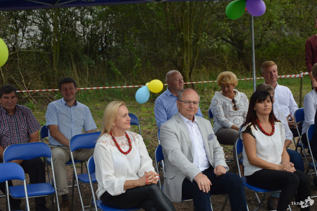 Pierwszy festyn rodzinny w Sworzycach [wideo, zdjęcia]