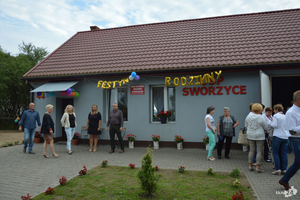 Pierwszy festyn rodzinny w Sworzycach [wideo, zdjęcia]