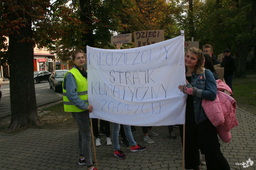 Konecka młodzież protestowała w sprawie klimatu [wideo, zdjęcia]
