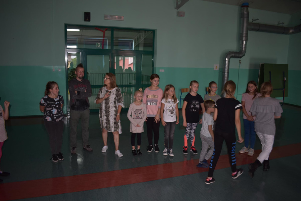 Teatr bliżej Gowarczowa z Centrum Kultury i Aktywności Lokalnej [zdjęcia]