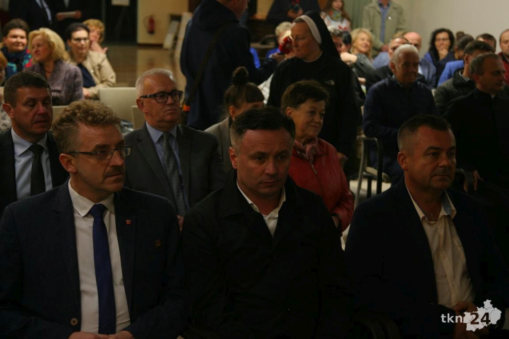 Wernisaż wystawy `Wspomnienie o misjonarzu ks. Marcelim Prawicy` [wideo, zdjęcia]