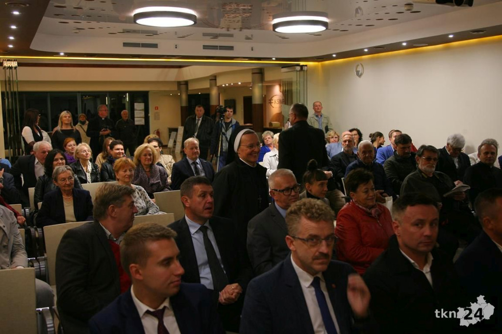 Wernisaż wystawy `Wspomnienie o misjonarzu ks. Marcelim Prawicy` [wideo, zdjęcia]