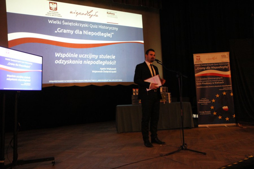 W Stąporkowie `Grali dla Niepodległej` [zdjęcia]
