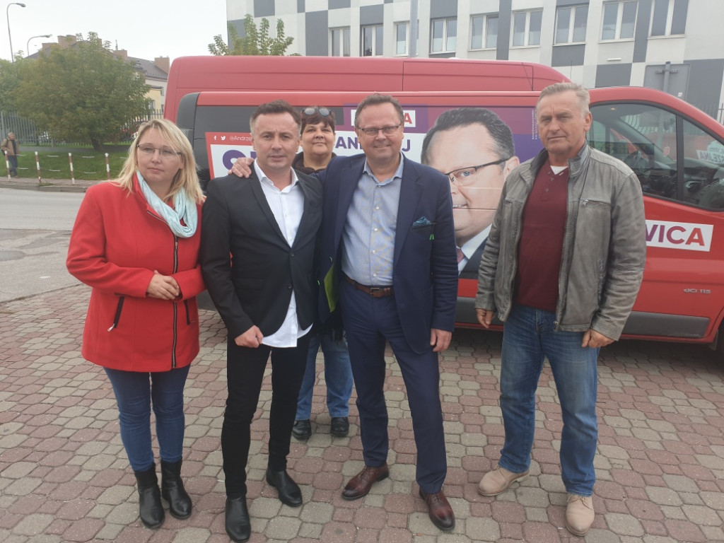 Szejnabus zajechał do Końskich. Poparcia Szejnie udzielił Robert Plech [wideo, zdjęcia]