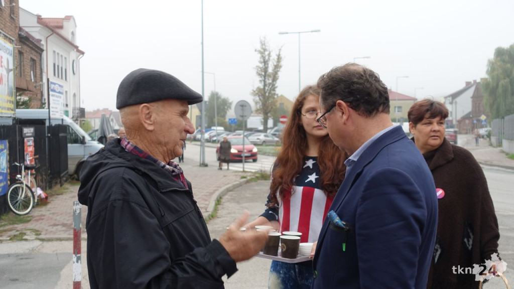 Szejnabus zajechał do Końskich. Poparcia Szejnie udzielił Robert Plech [wideo, zdjęcia]