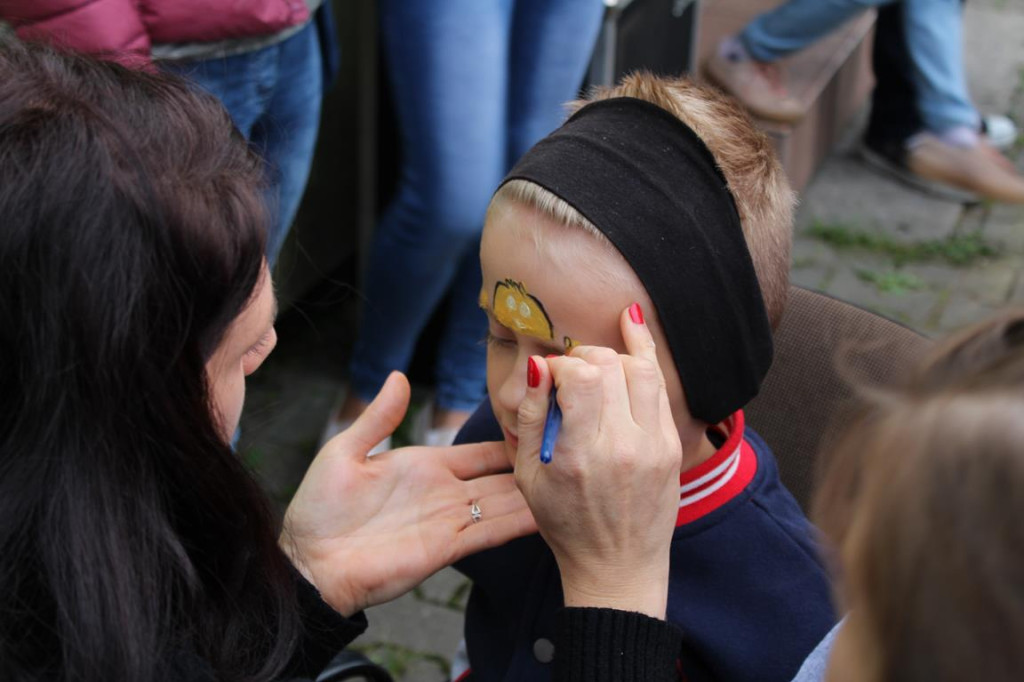 Rodzinna zabawa na festynie w Rogowie [zdjęcia]