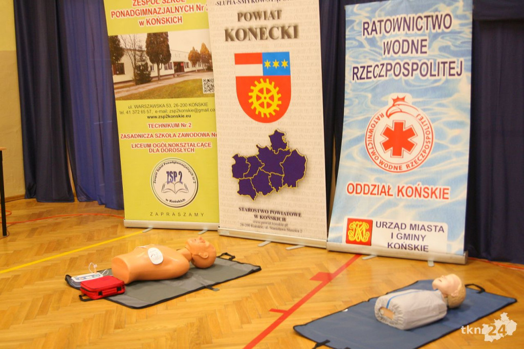 Fałków wygrywa kolejny konkurs `Wiem co zrobić, gdy...` [wideo, zdjęcia]