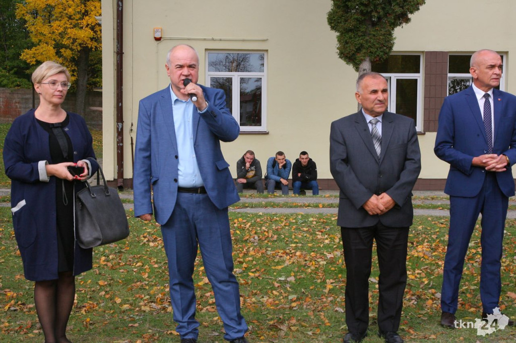 Fałków wygrywa kolejny konkurs `Wiem co zrobić, gdy...` [wideo, zdjęcia]