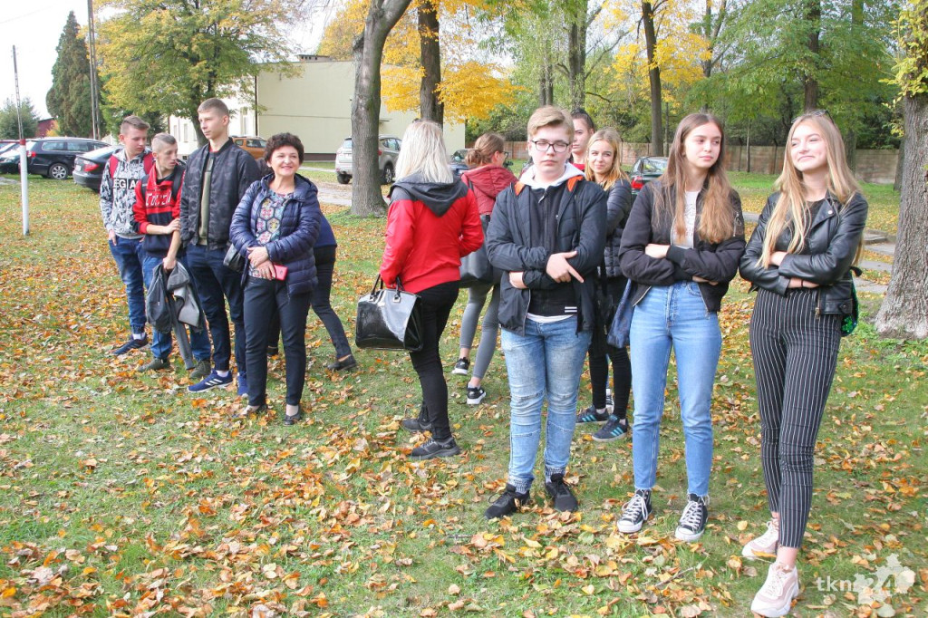 Fałków wygrywa kolejny konkurs `Wiem co zrobić, gdy...` [wideo, zdjęcia]