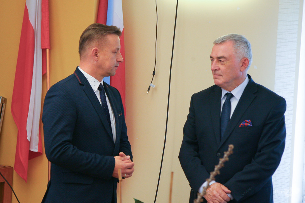 Gmina Fałków zabłyśnie! Są pieniądze na nowe oświetlenie [wideo, zdjęcia]