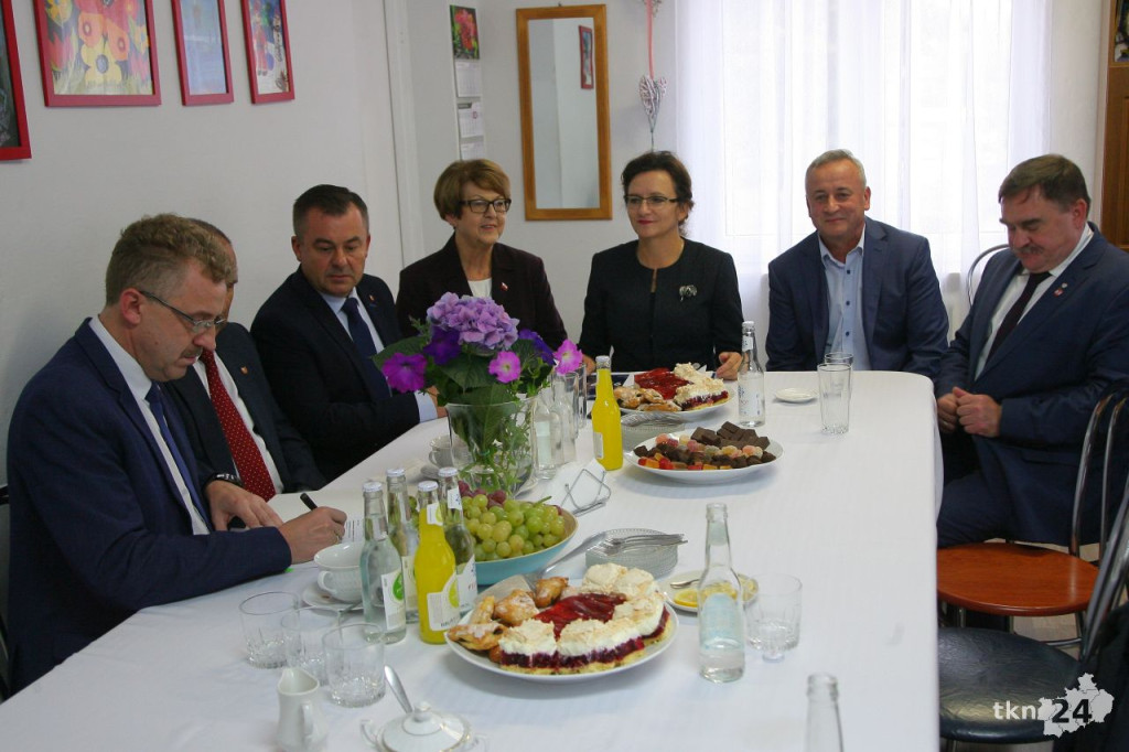 Barycz z pieniędzmi na internat! [wideo, zdjęcia]