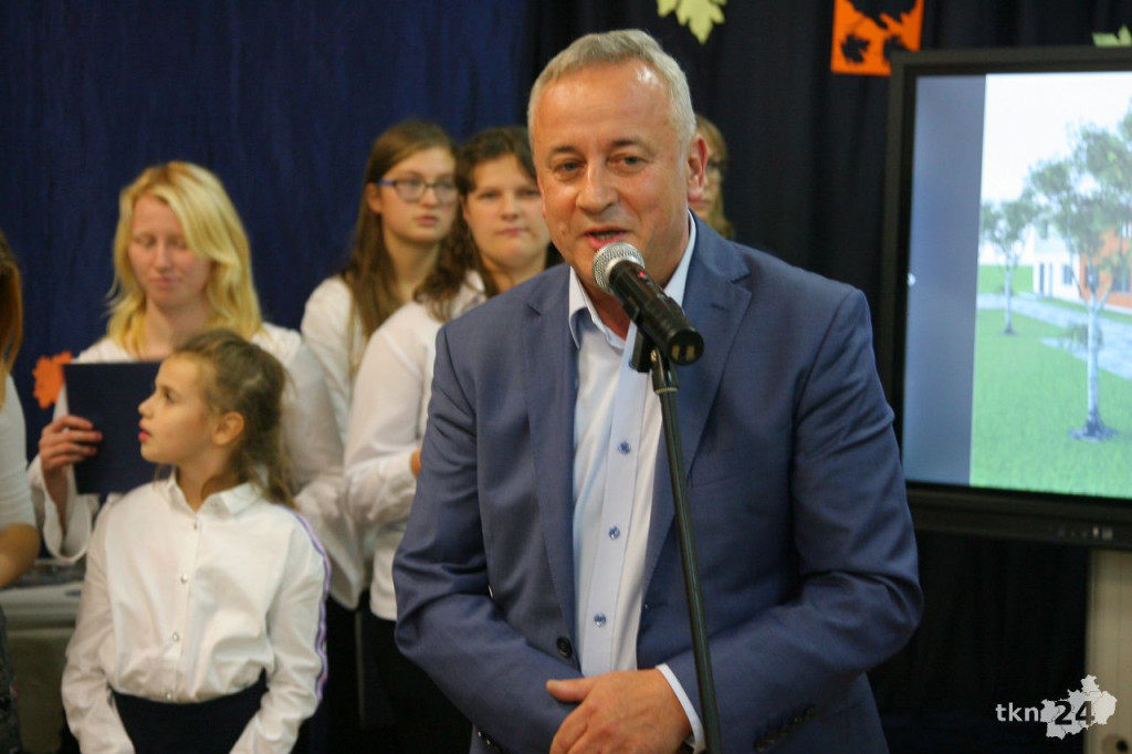 Barycz z pieniędzmi na internat! [wideo, zdjęcia]