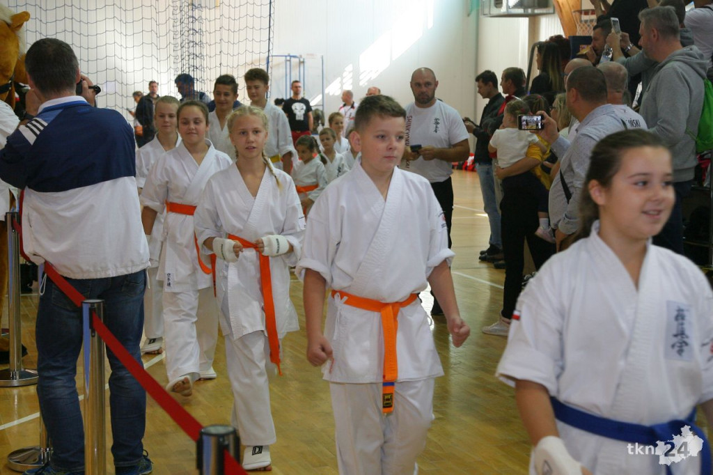 300 karateków na turnieju w Końskich! [wideo, zdjęcia]