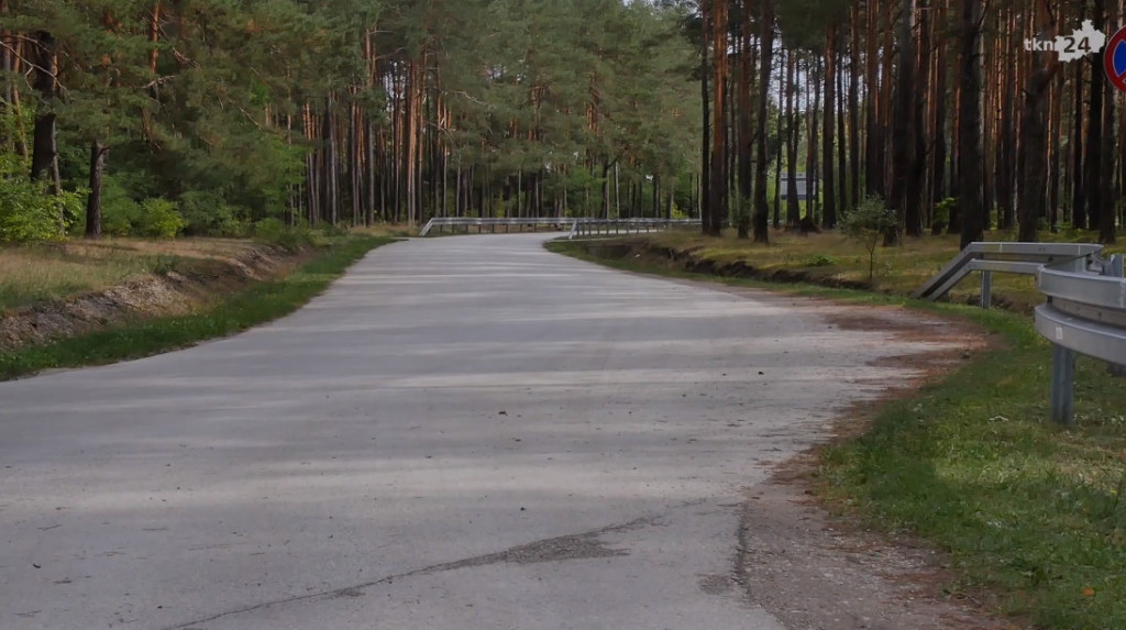 Końskie: Ruszają przebudowy pierwszych dróg z wielkim dofinansowaniem [wideo]