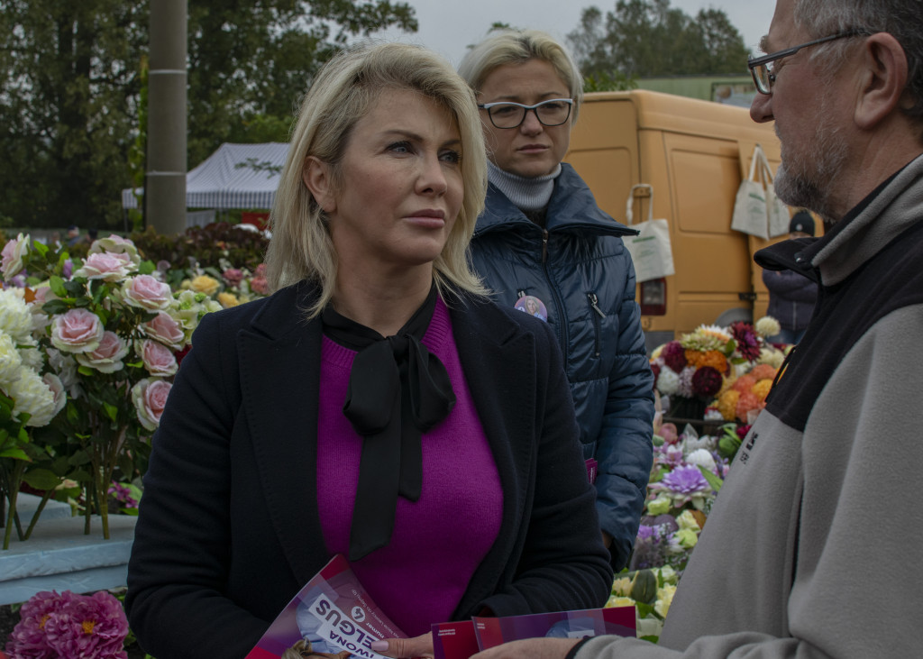 Iwona Wielgus kończy swoją kampanię na Konecczyźnie [wideo, zdjęcia]