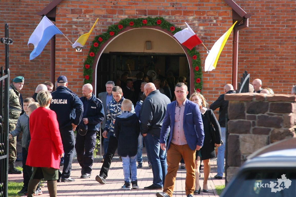 Wielkie święto w Kłucku! Szkoła ma sto lat! I imię Hubala! [wideo, zdjęcia]