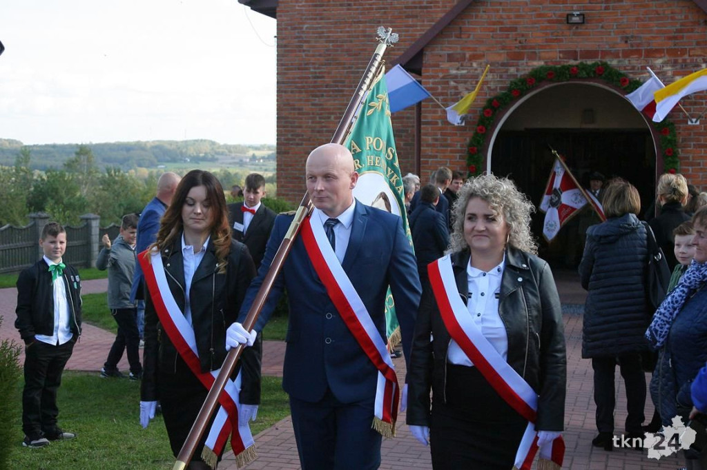 Wielkie święto w Kłucku! Szkoła ma sto lat! I imię Hubala! [wideo, zdjęcia]