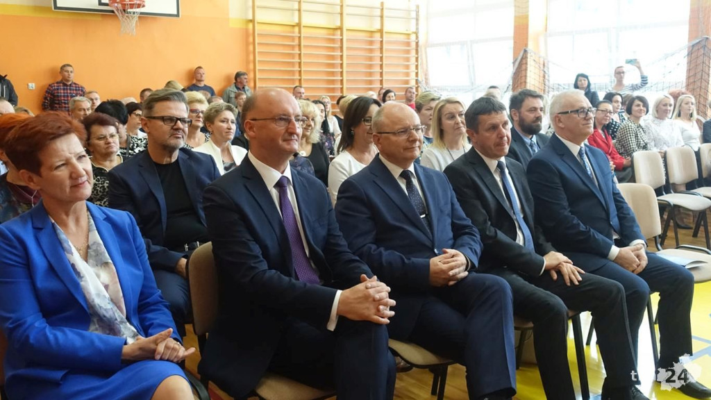 Święto koneckich nauczycieli z nagrodami i awansami [wideo, zdjęcia]