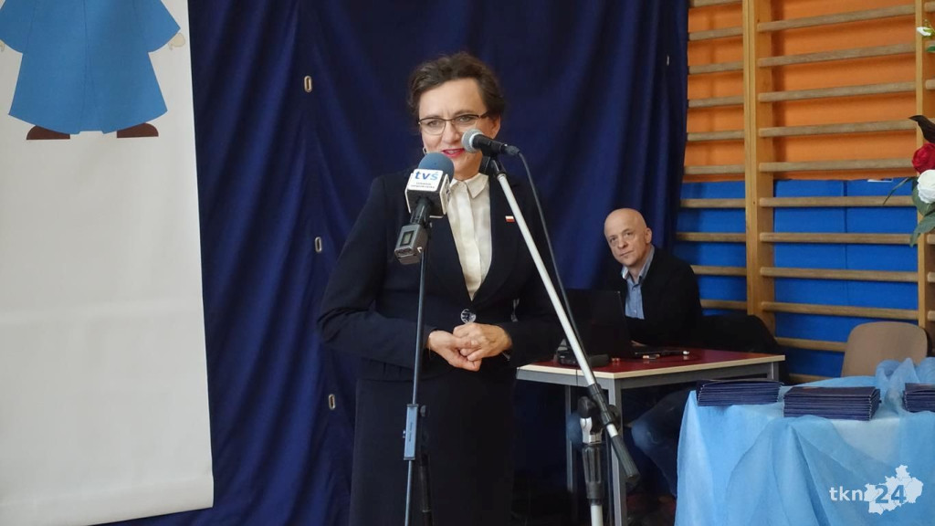 Święto koneckich nauczycieli z nagrodami i awansami [wideo, zdjęcia]