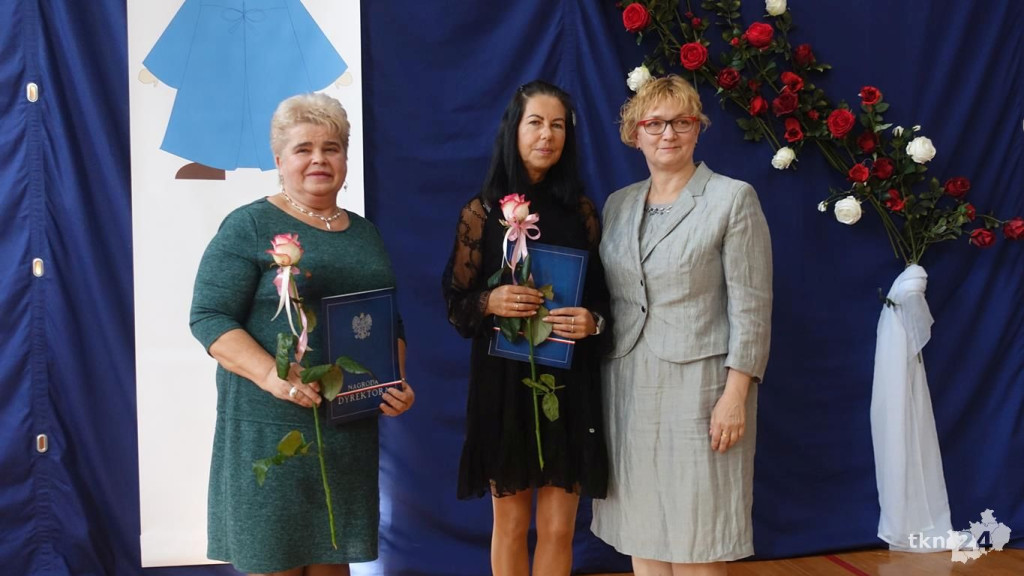 Święto koneckich nauczycieli z nagrodami i awansami [wideo, zdjęcia]