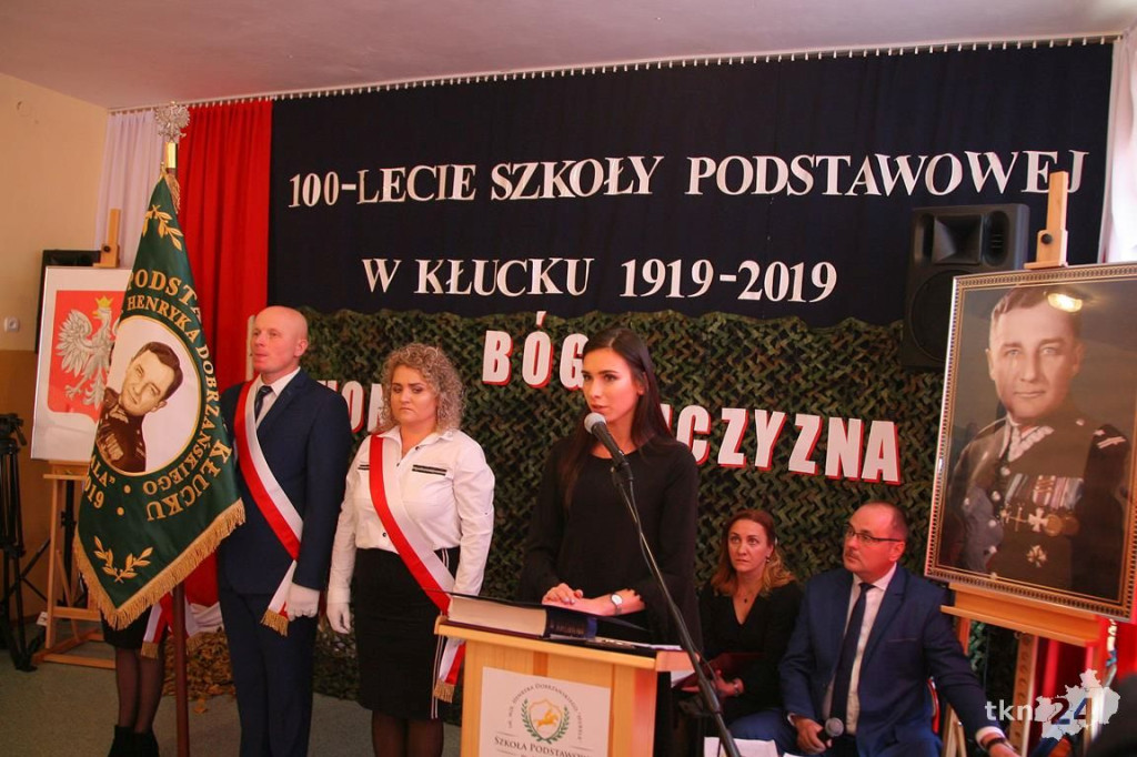 Wielkie święto w Kłucku! Szkoła ma sto lat! I imię Hubala! [wideo, zdjęcia]