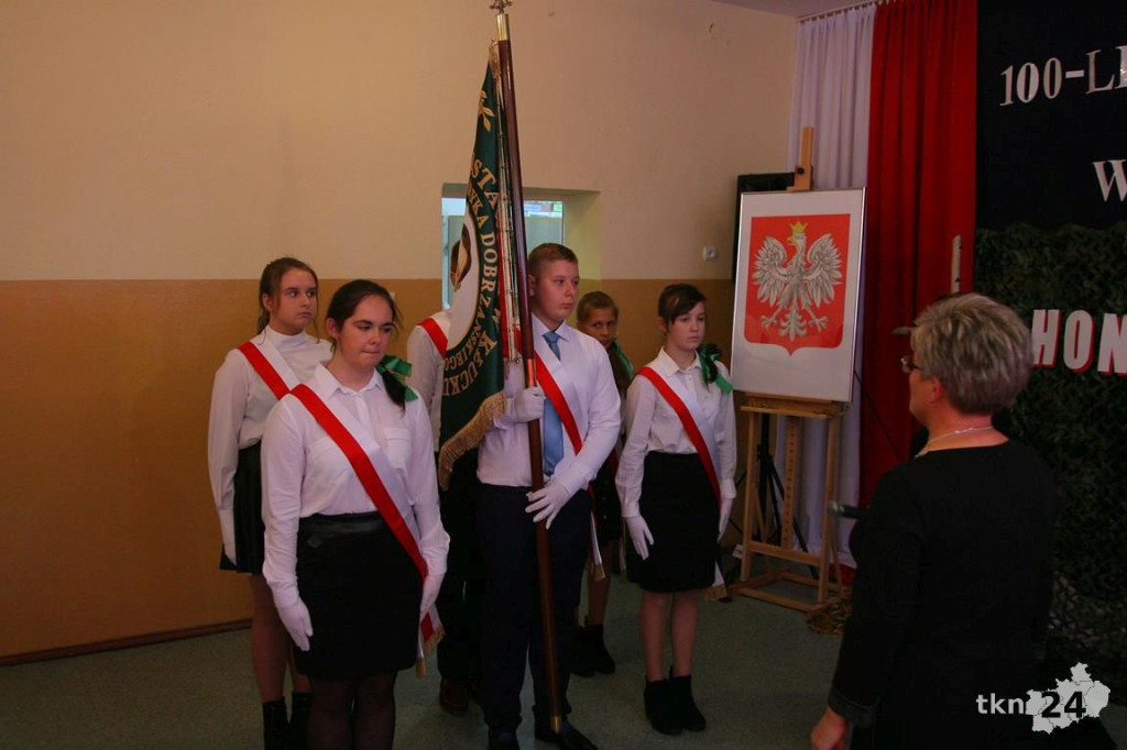 Wielkie święto w Kłucku! Szkoła ma sto lat! I imię Hubala! [wideo, zdjęcia]