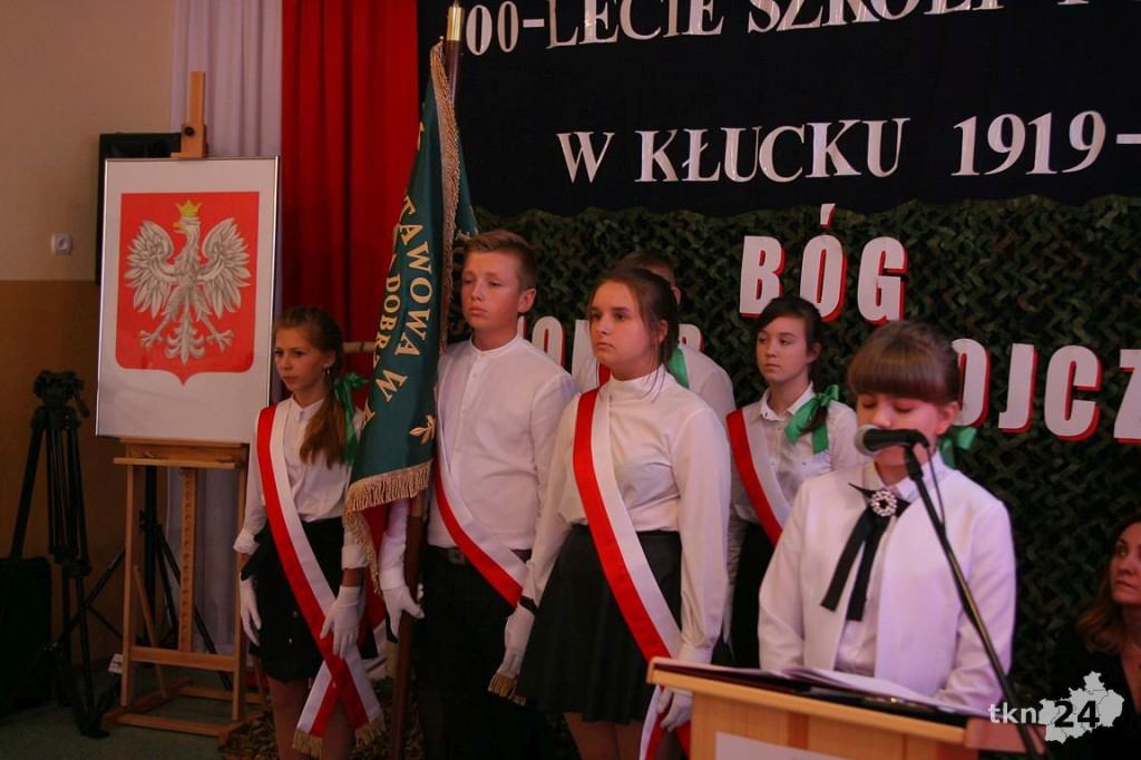 Wielkie święto w Kłucku! Szkoła ma sto lat! I imię Hubala! [wideo, zdjęcia]