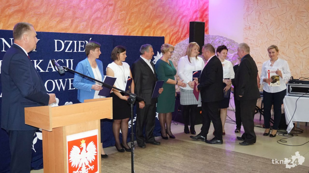 Wspólne świętowanie nauczycieli z gminy Radoszyce [zdjęcia]