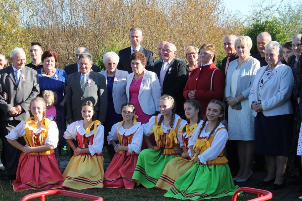 Wspaniały jubileusz dziewięciu par w Smykowie [zdjęcia]