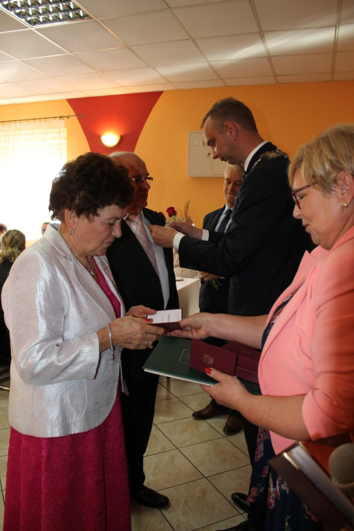 Wspaniały jubileusz dziewięciu par w Smykowie [zdjęcia]