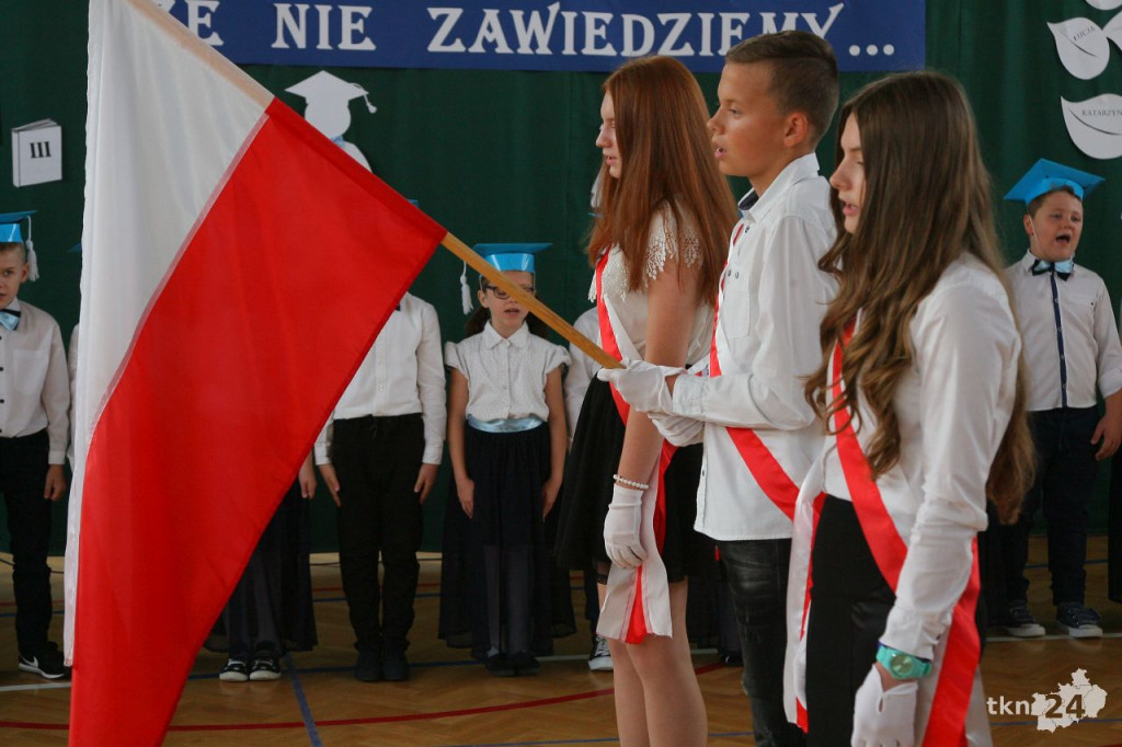 Ślubowanie pierwszoklasistów w Dziebałtowie [wideo, zdjęcia]