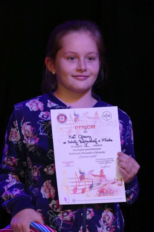 Dziewięciolatka będzie reprezentować powiat na wojewódzkim festiwalu [zdjęcia]