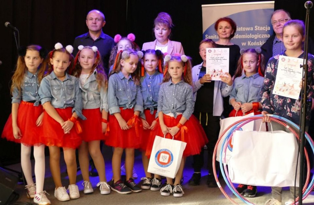 Dziewięciolatka będzie reprezentować powiat na wojewódzkim festiwalu [zdjęcia]