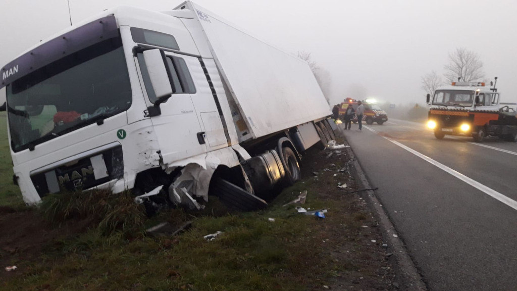 Tragedia w Salacie. Jedna osoba zginęła w wypadku [zdjęcia]