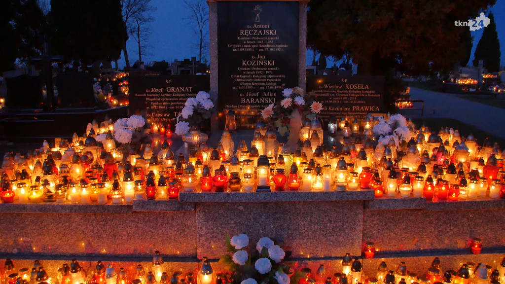 Relacja wideo i foto: Wszystkich Świętych 2019 w powiecie koneckim