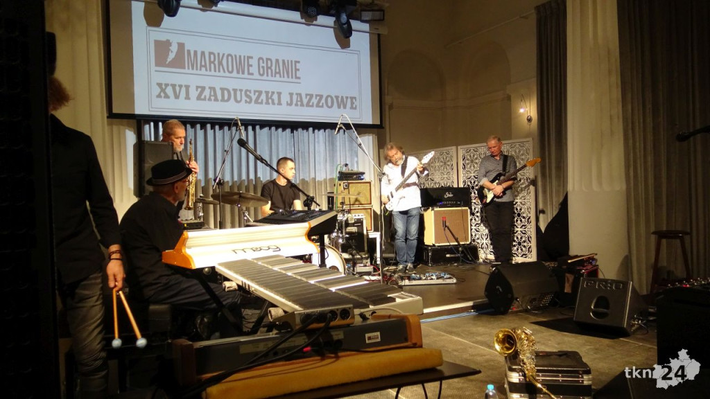 Legendarny zespół zagrał na Zaduszkach Jazzowych w Końskich [zdjęcia]