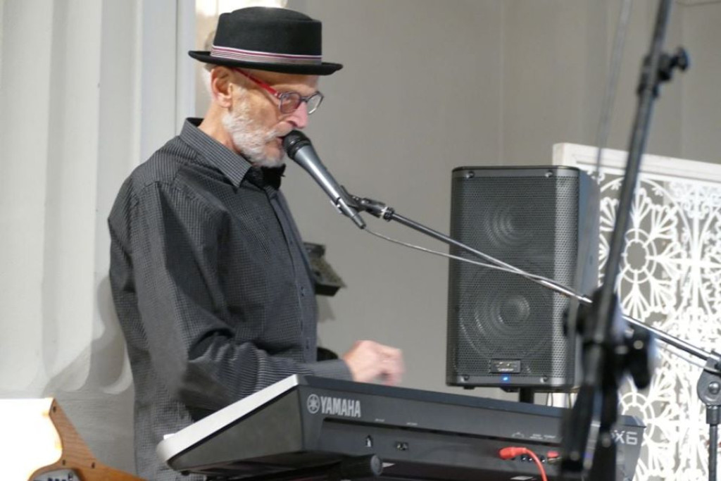 Legendarny zespół zagrał na Zaduszkach Jazzowych w Końskich [zdjęcia]